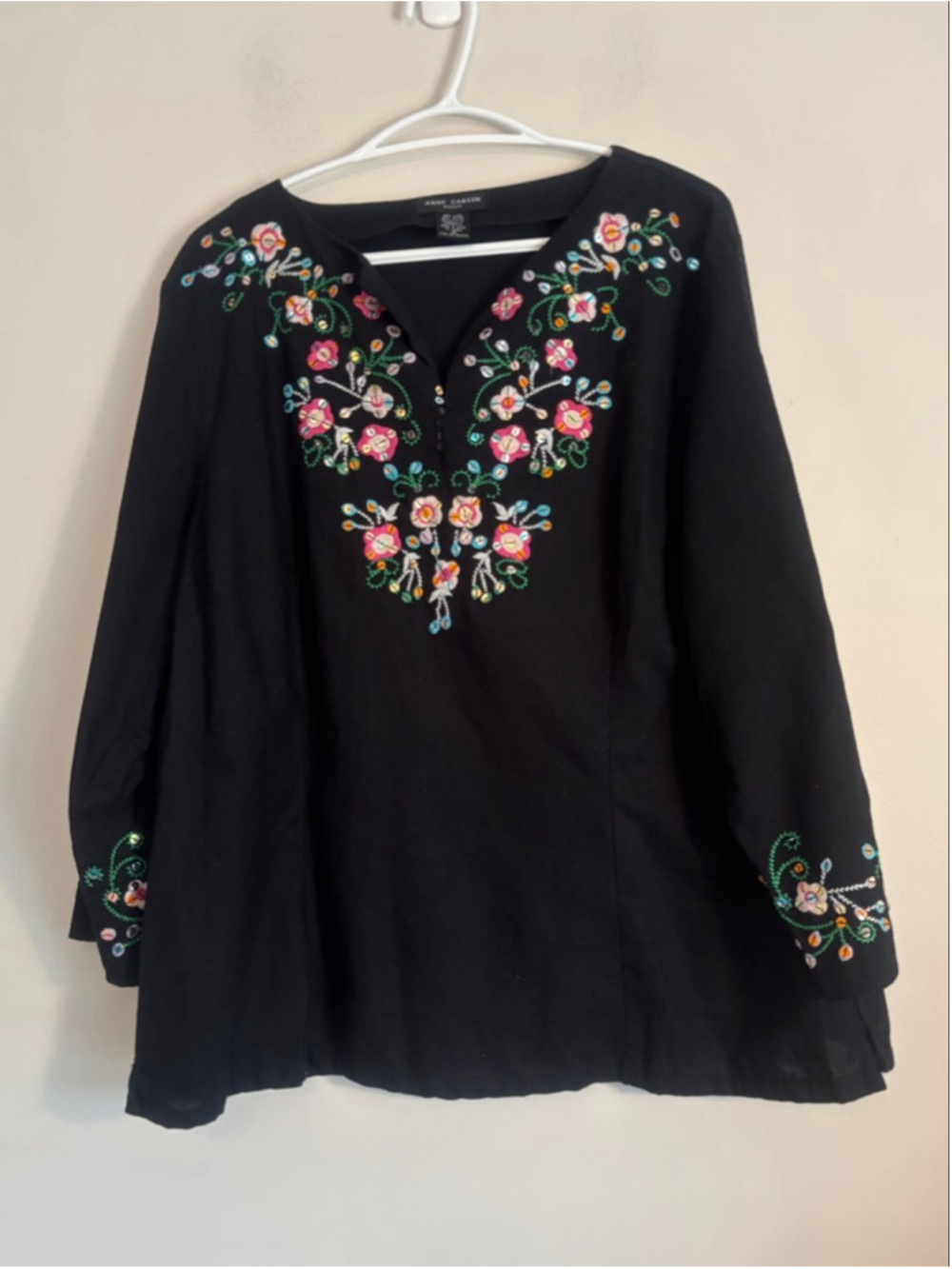 Anne Carson Black Linen Blend Tunic With Floral Embroidered Size 1X Boho